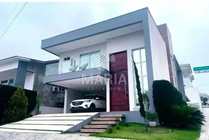 Casa dentro de Condomínio com 04 quartos em Garanhuns/PE!