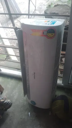 Vendo central de ar Springer 9 mil btus R$900