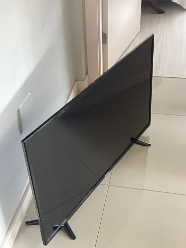 T V PHILCO USADA ,PEQUENO DETALHE  !!!