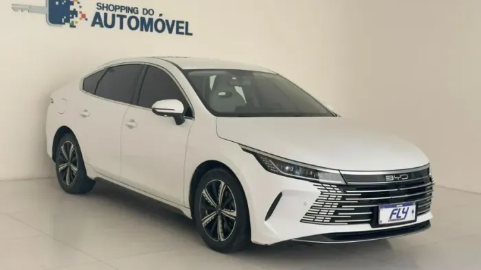 BYD King GL 1.5 16V Híbrido Aut. 2025