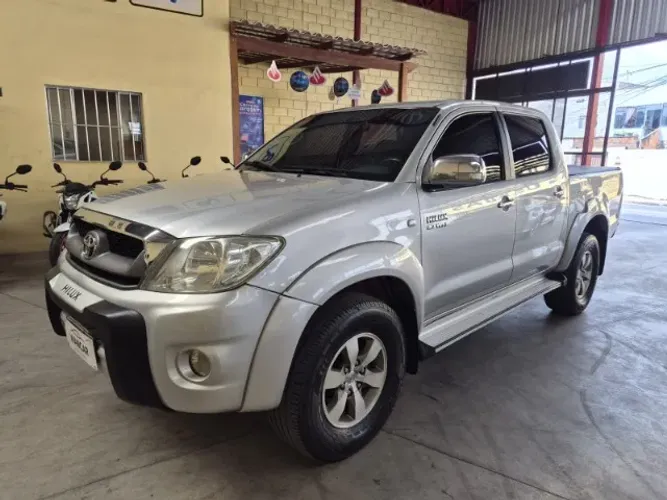 Toyota Hilux CD SR 4X2 2.7 16v/2.7 Flex Aut. 2010