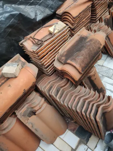 Telhas de cerâmica Capa e Bico