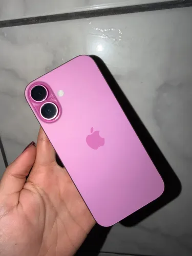 iPhone 16 rose 