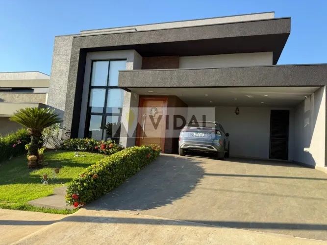 CASA TÉRREA COM 3 SUÍTES E PISCINA NO CONDOMÍNIO BOUGANVILLE NA AV. SÃO PAULO EM SOROCABA