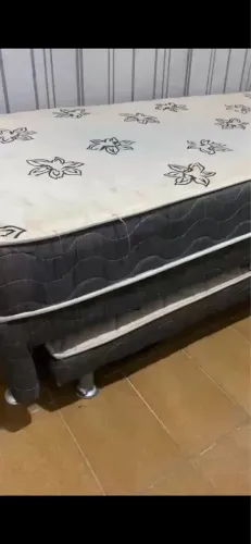 Cama de solteiro