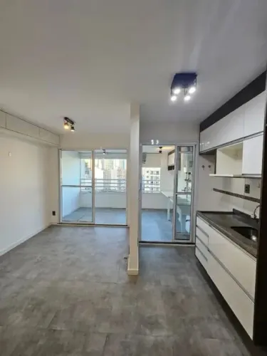 Apartamento com 2 dormitorios 1 suite rua Paim 262