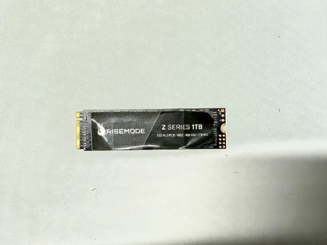 Ssd 1 Tera Nvme Pcie M.2 Risemode Z Series 12x Cartao