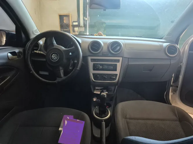 Volkswagen Voyage Trendline 1.0 T.flex 8V 4P 2015