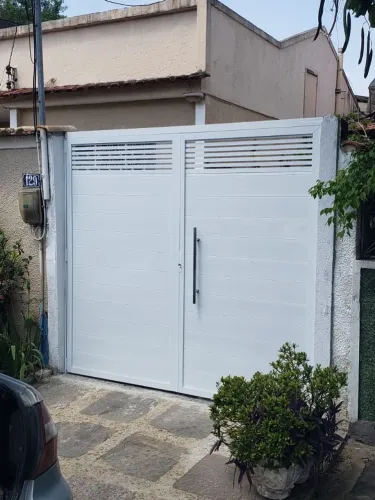 PORTÃO DE ALUMÍNIO SOB MEDIDA A PARTIR DE: