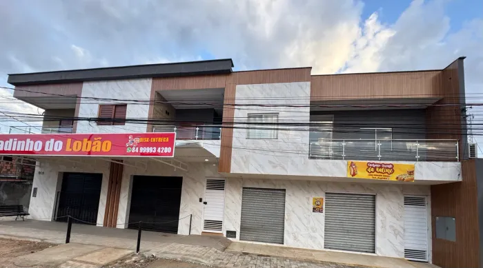 Alugo salas comercial