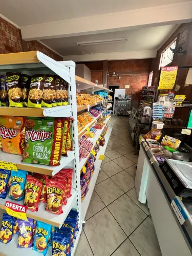 Vendo mercado completo , pode levar tudo para outro ponto ou fica no local