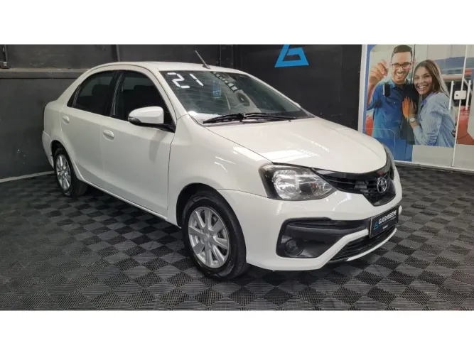 Toyota Etios X Plus Sedan 1.5 Flex 16V 4P Aut. 2021