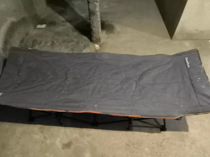 Camas para acampamento
