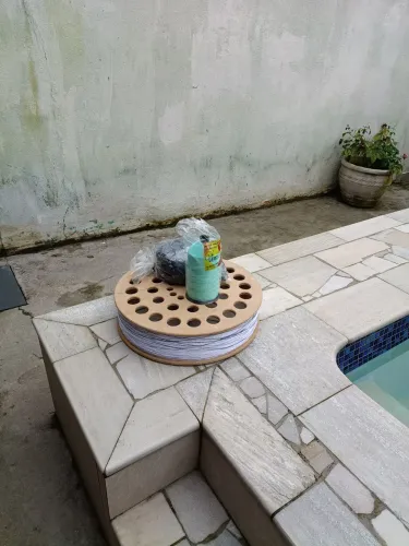 Carretilha de pipa catracada com linha