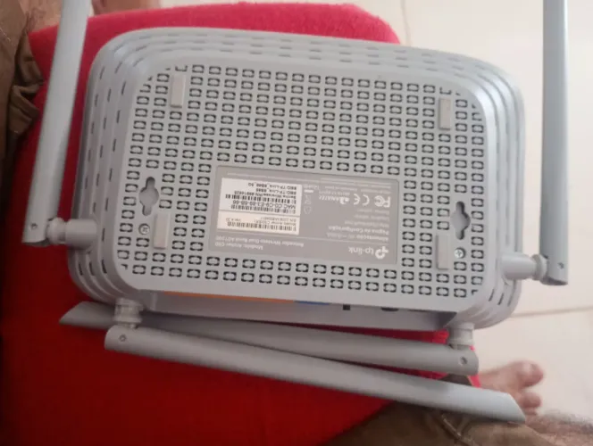 Roteador 4 antenas 