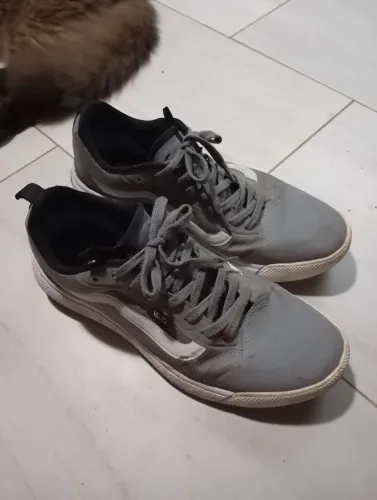 Tênis Vans UltraRange 39 cinza