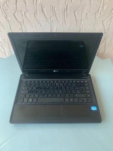 Notebook LG S43 | CORE i3 | 4 GB de RAM | 120 GB DE SSD
