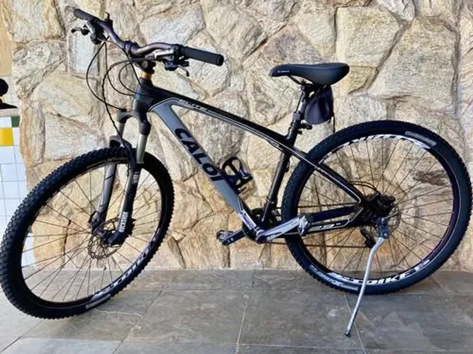 Vende-se bicicleta MTB Caloi Carbon