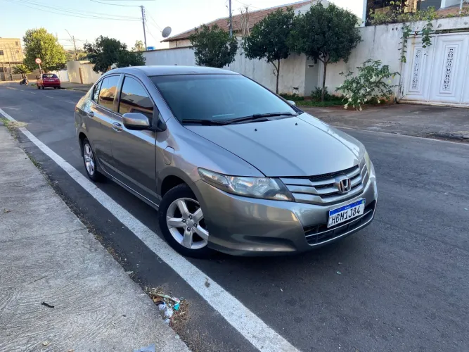 Honda City Sedan DX 1.5 Flex 16V Mec. 2012