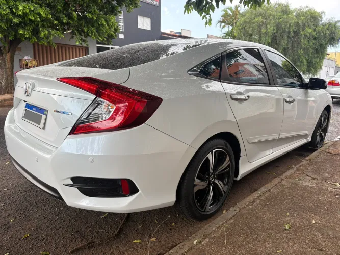 Honda Civic Sedan Touring 1.5 Turbo 16V Aut.4p 2019