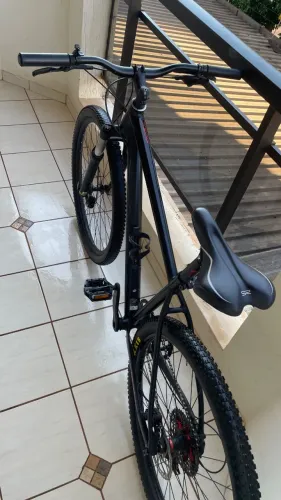 SCOTT SCALE 980 | ARO 29 | 12V | SUSPENSÃO SR SUNTOUR