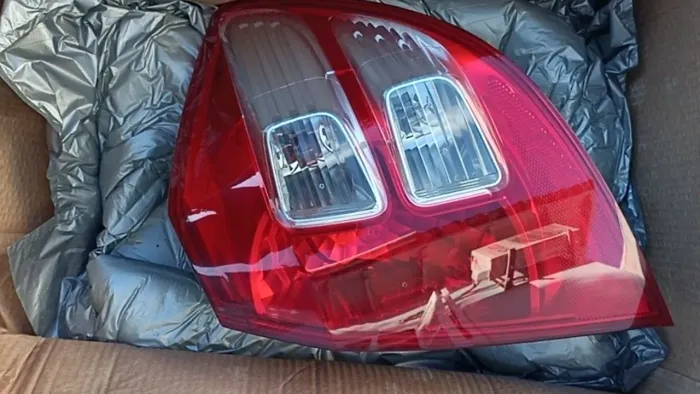 Par Lanternas Honda Fit 2008 a 2013 (Lado direito e esquerdo)