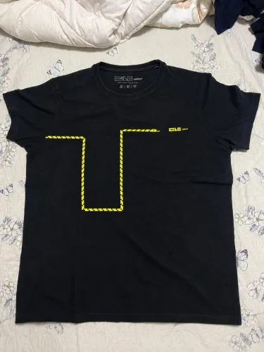 Camiseta Colcci