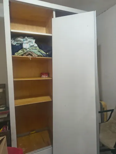 GUARDA ROUPA MADEIRA 