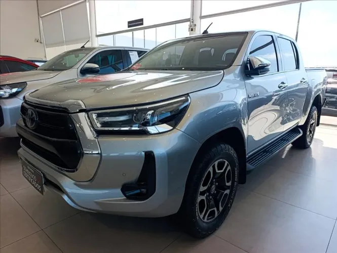 Toyota Hilux CD SRX 4X4 2.8 TDI 16V Diesel Aut. 2021