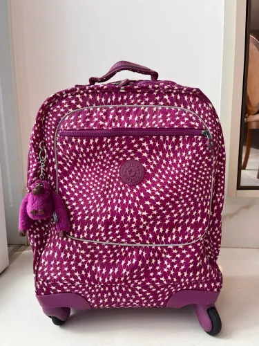 Mochila Kipling carry on Licia