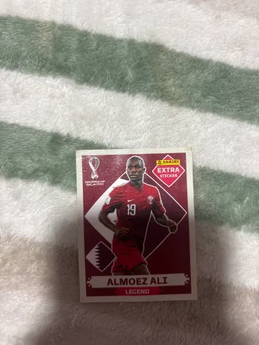 figurinha legend 2022 almoez ali
