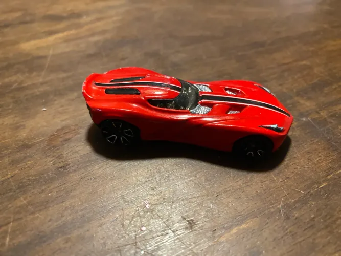 hotwheels BDD03 carro vermelho futuristico