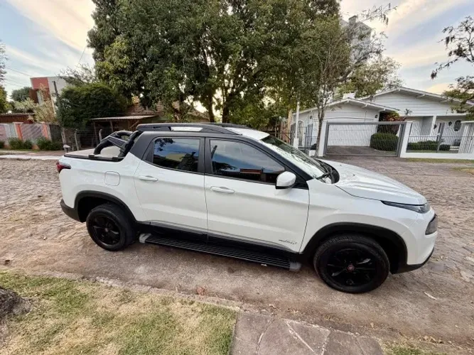 Fiat Toro Freedom Road 1.8 16V Flex Aut. 2018