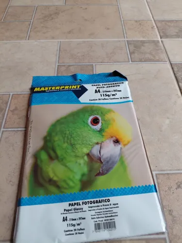Vende se papel fotográfico