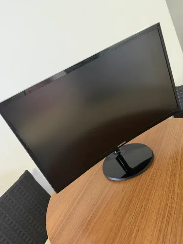 Monitor Samsung 24?