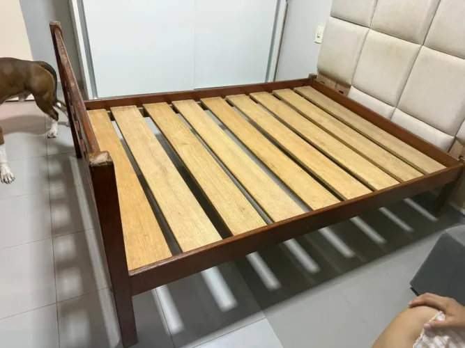 Cama de madeira R$ 150,00