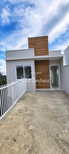 Sobrado Geminado Amplo Terreno Poço Fundo Brusque