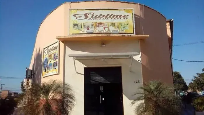 Arrendo ou vendo espaço para salão de festas e eventos, restaurante e mais!!