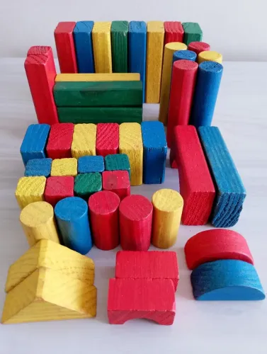 Blocos de Construção de Madeira Colorido 50 Peças