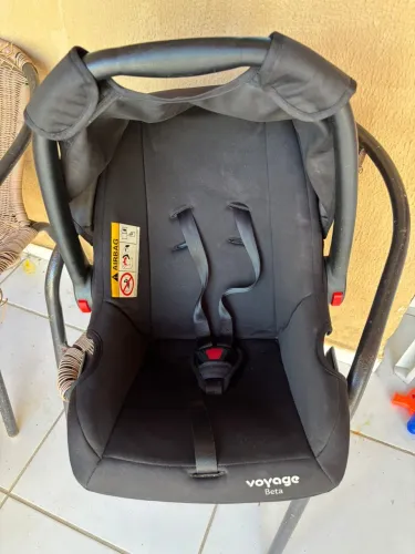 Bebê conforto Voyage preto