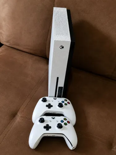 Vendo vídeo game