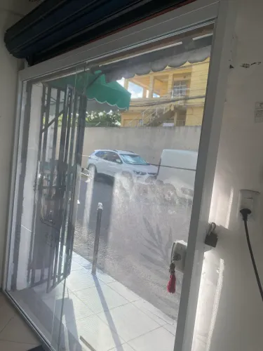 Porta de vidro 210x220 