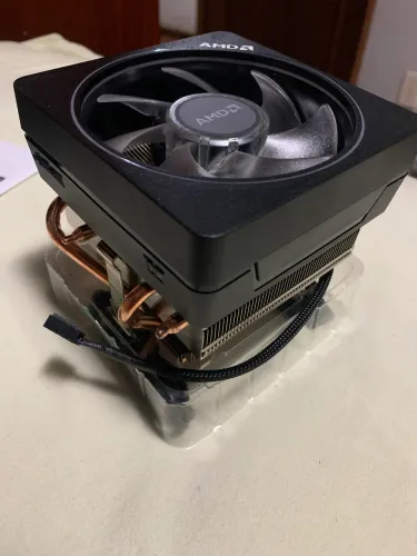 AMD Ryzen 9 7900 ( COOLER ) Nunca usado