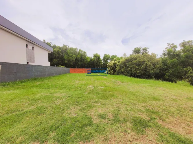 VENDA - Terreno plano 639m² - Cond. Jardins Veneza - Interlagos - R$ 700.000,00 REF: TE014