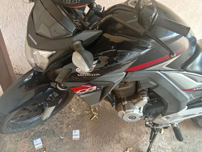 Moto CB Twister