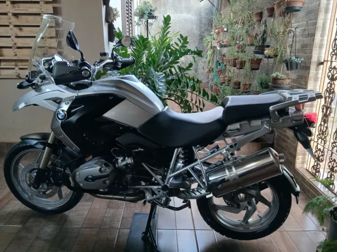 Vendo moto BMW gs 1200 ano 2008