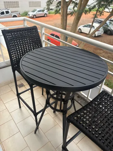 Mesa Bistrô