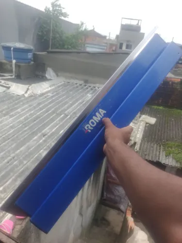 Vendo uma desempenadeira berox 80cm , marca Roma