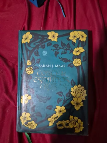 Livros edição de luxo acotar