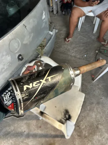 Vendesse escape pra moto de trilha ou quadriciclo e óculos de trilha